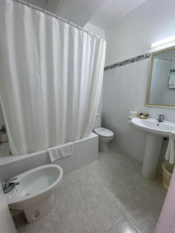 Hostal Pitiusa Ibiza Town Ngoại thất bức ảnh